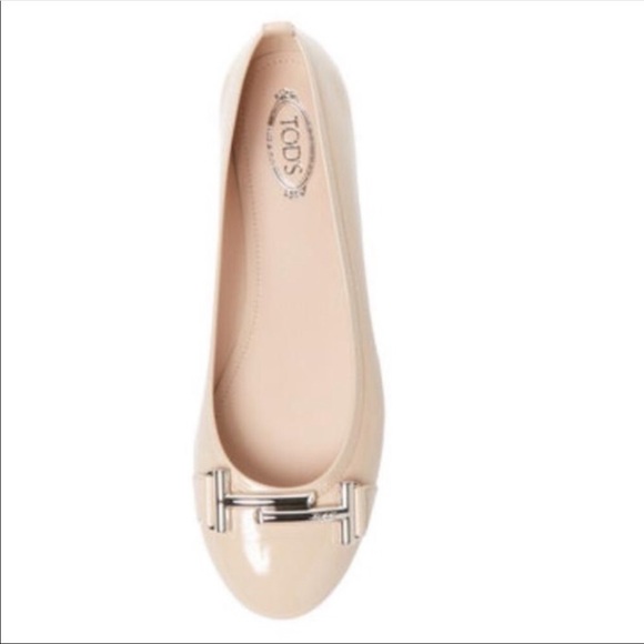 Tod's Shoes - 🚫SOLD🚫 Tod's Patent Leather Double-T Ballet Flats